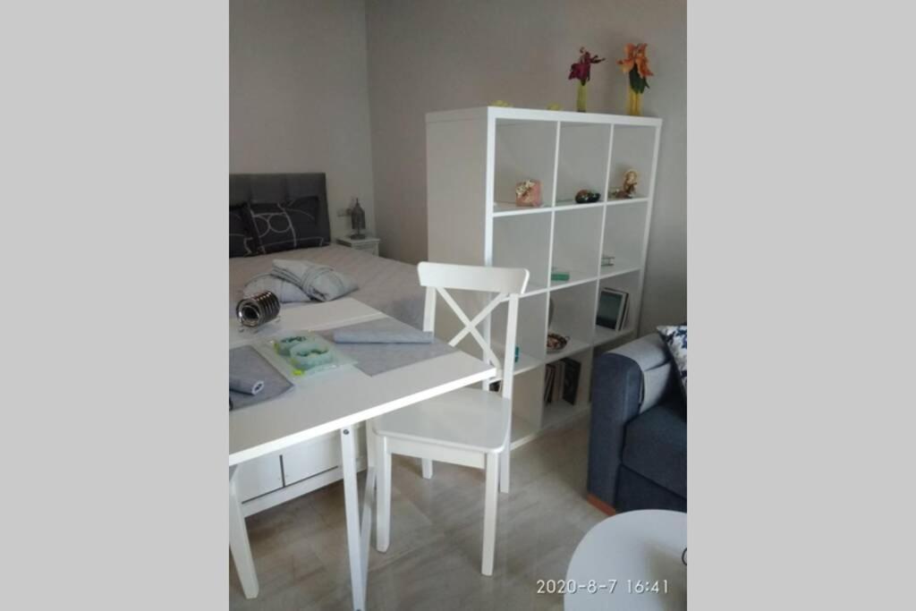Studio Στο Κέντρο Του Βόλου Volos Bagian luar foto